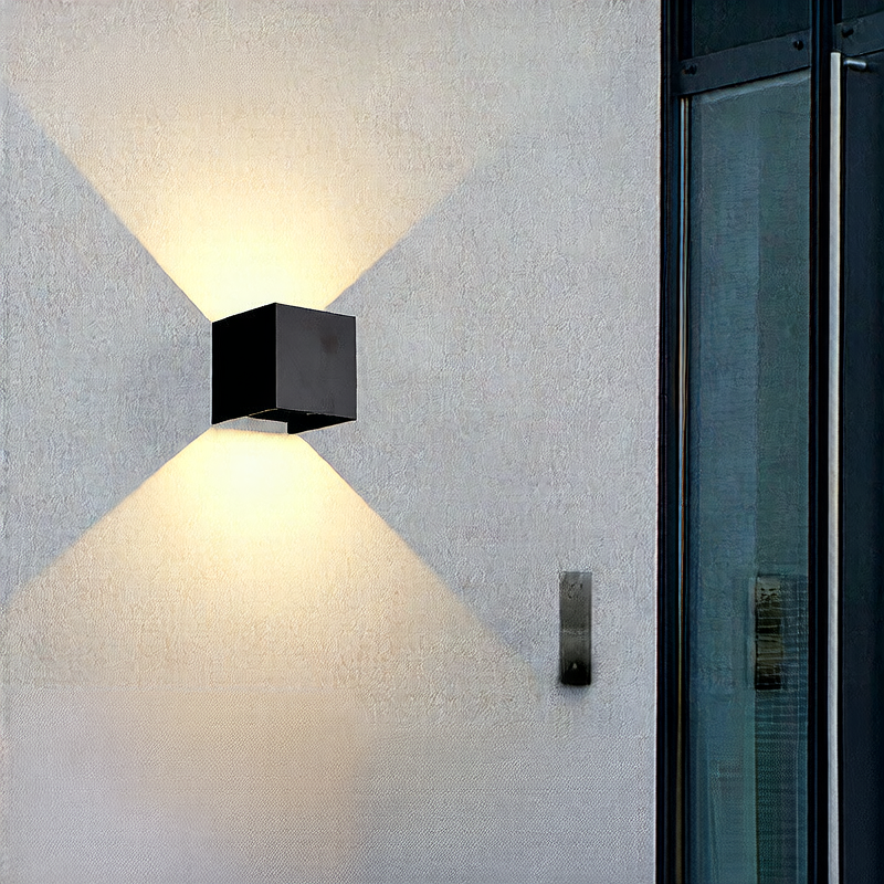 Modern Outdoor wall lamp
