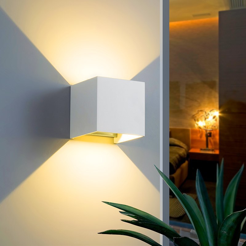 Minimalist Wall Light