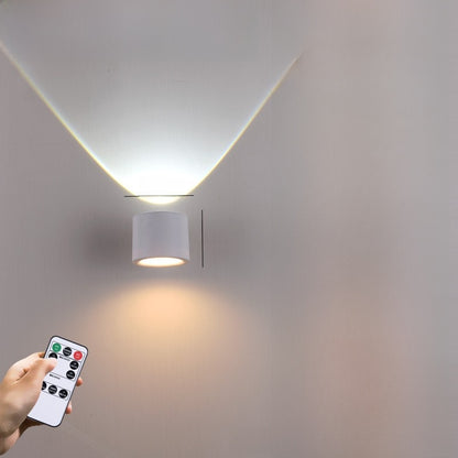 Rechargeable wall lamp